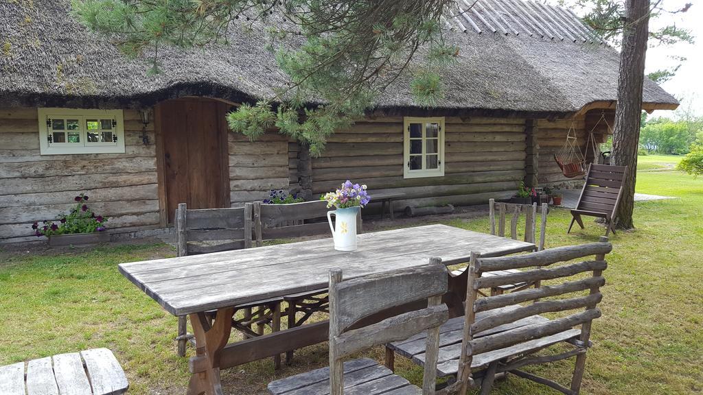 Maenni Summerhouse Kassari Esterno foto